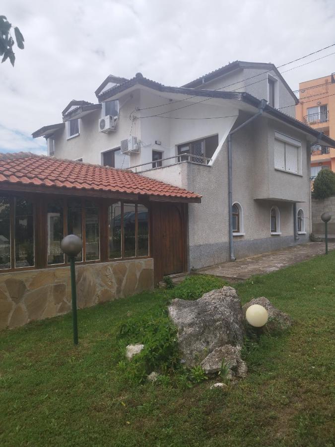 Вила Симеонов Βάρνα Εξωτερικό φωτογραφία